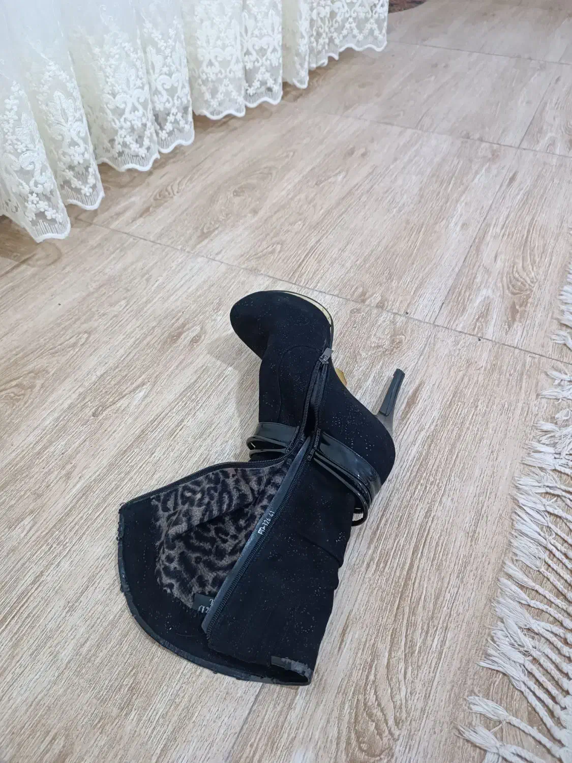 پوتین مجلسی لژدار سایز 40|کیف، کفش، کمربند|شاهین دژ, |دیوار