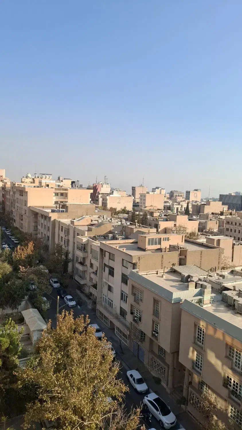 جردن/ ۱۴۰ متر مسکونی ۳خواب / مبله/ ۶ماهه و یکساله