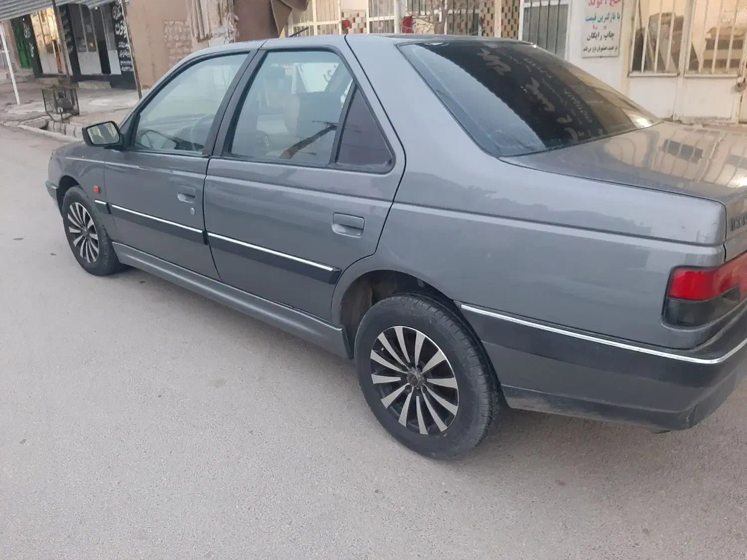 پژو ۴۰۵ مدل ۹۲|خودرو سواری و وانت|ایوان, |دیوار