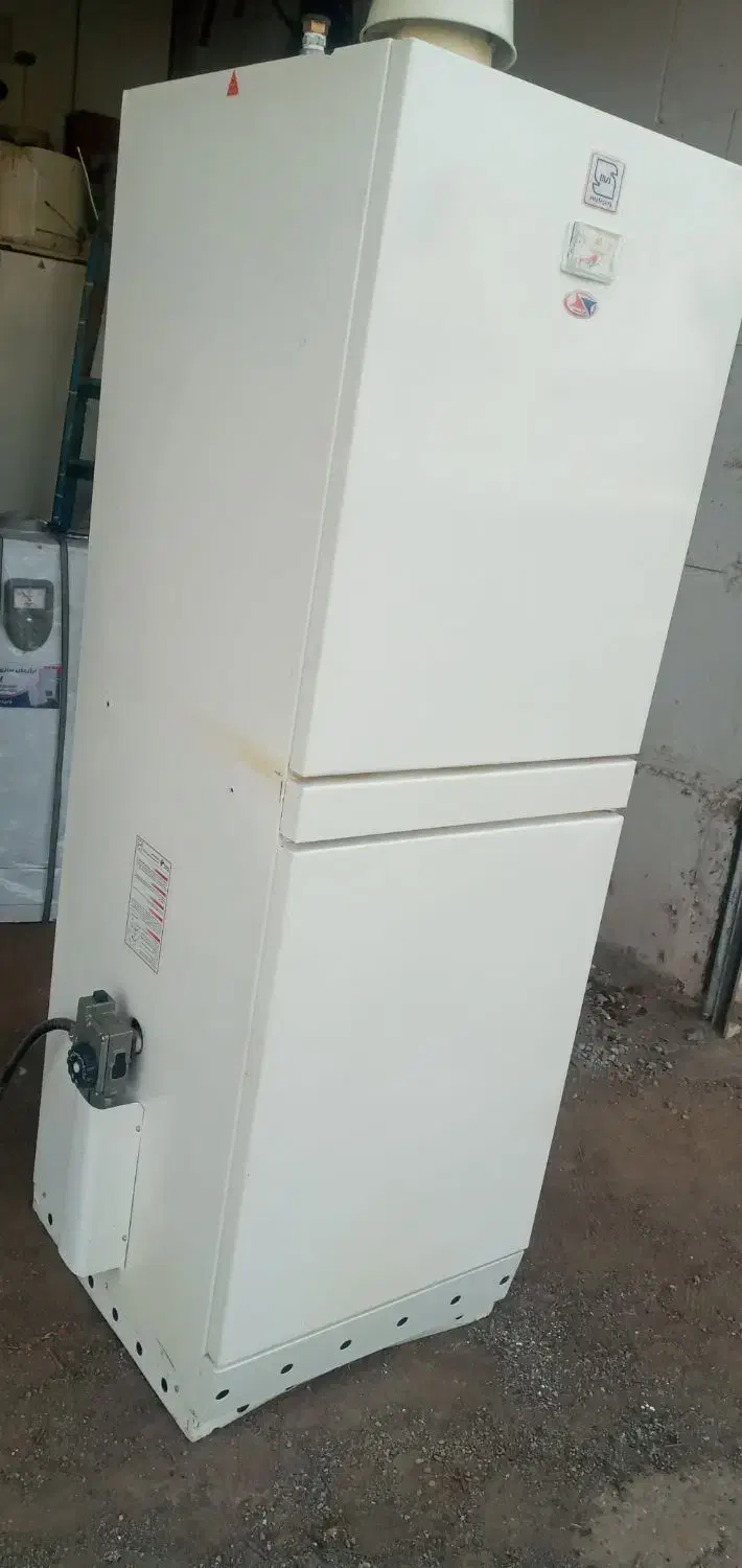 ایگرمکن یخچالی در حد نو|آبگرمکن، پکیج، شوفاژ|تربت‌حیدریه, رجایی|دیوار