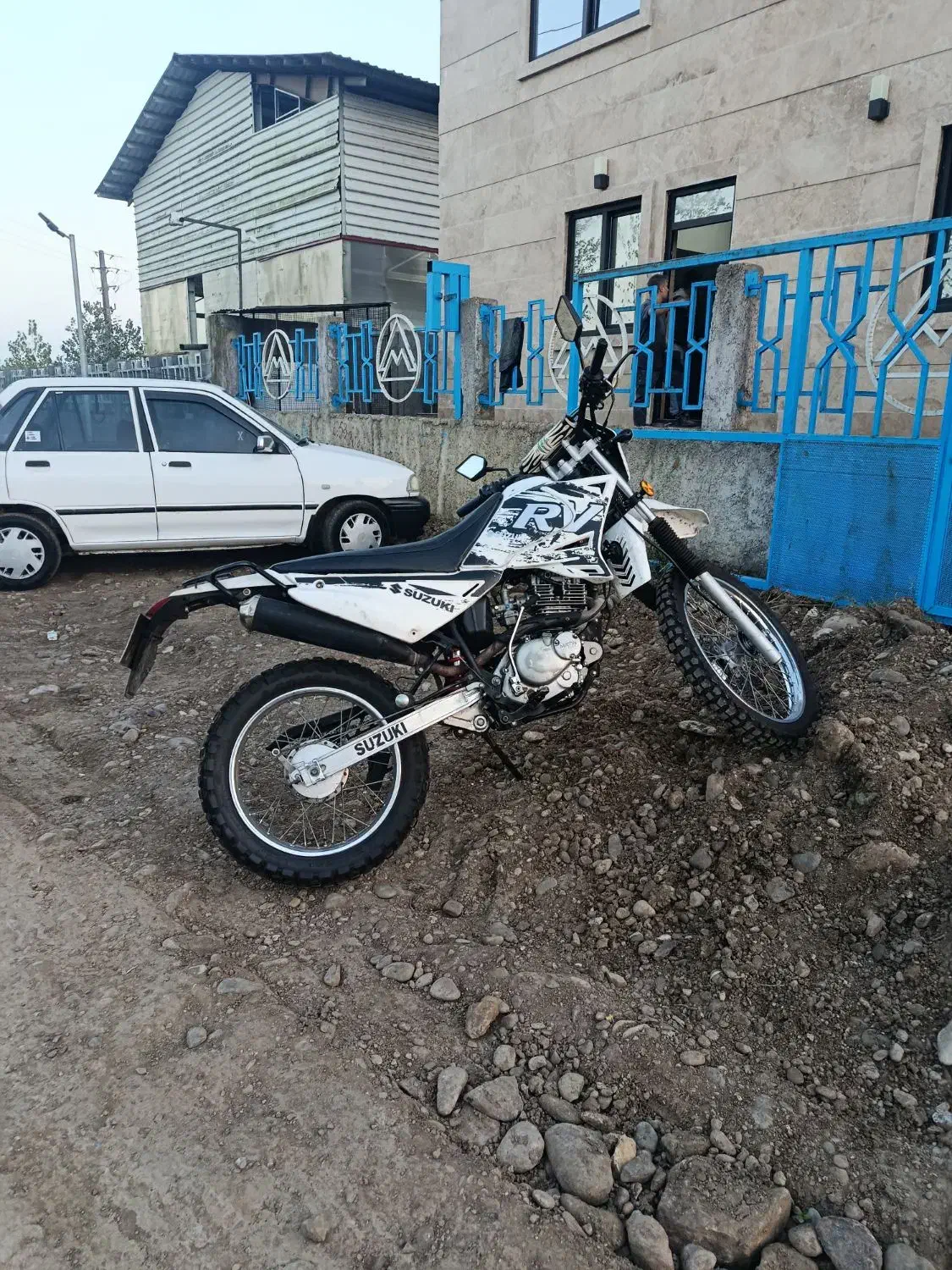 موتور|موتورسیکلت|رشت, معلولین|دیوار