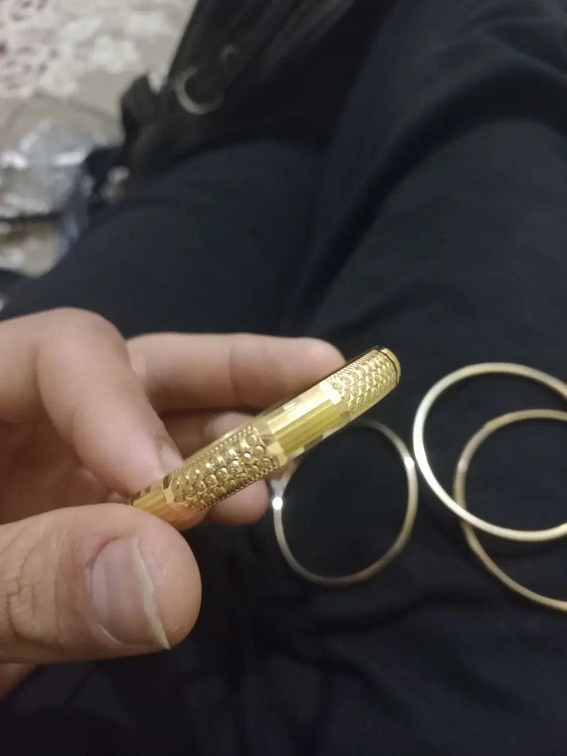 طلا|جواهرات|اهواز, منبع اب|دیوار