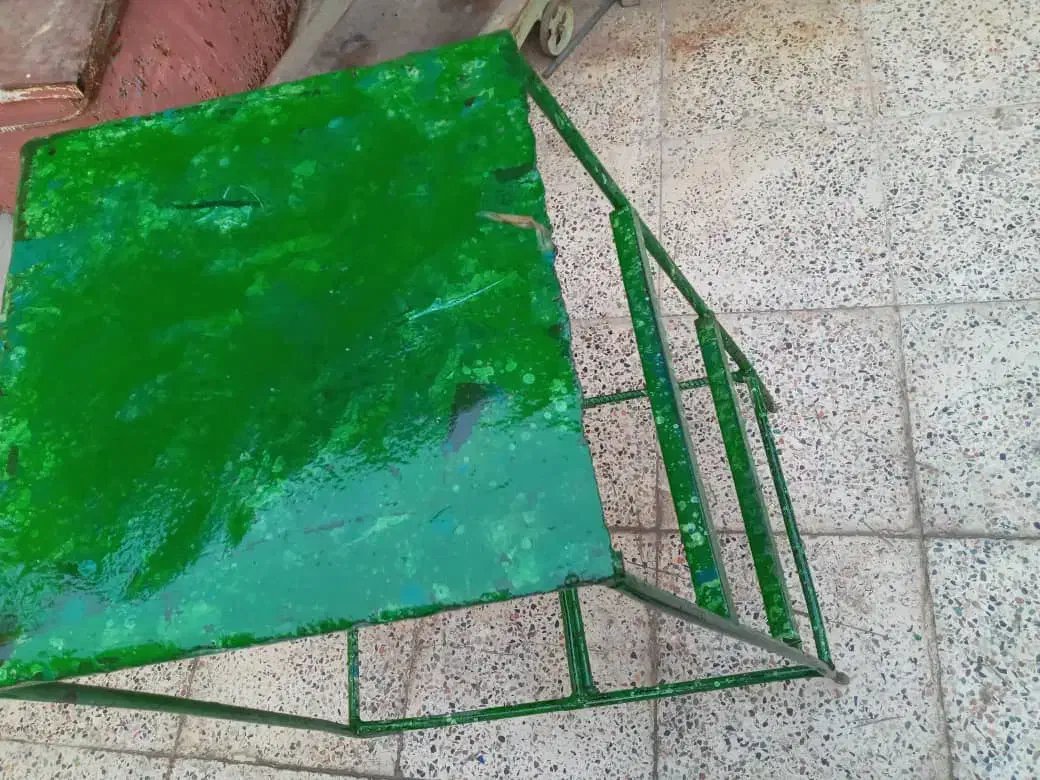 چهار پایه آهنی به فروش می رسد|ابزارآلات|مسجد سلیمان, |دیوار