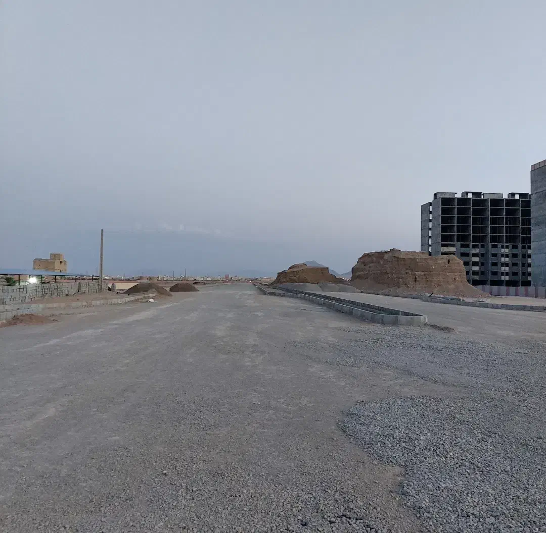 نسیم ۱ جنوبی۱۸۰ متری|فروش زمین و ملک کلنگی|شاهینشهر, ۹ دی|دیوار