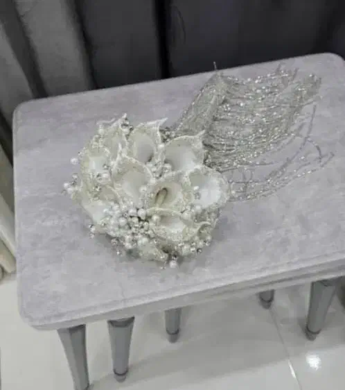 دسته گل عروس ترنم|گل مصنوعی|بندرعباس, |دیوار