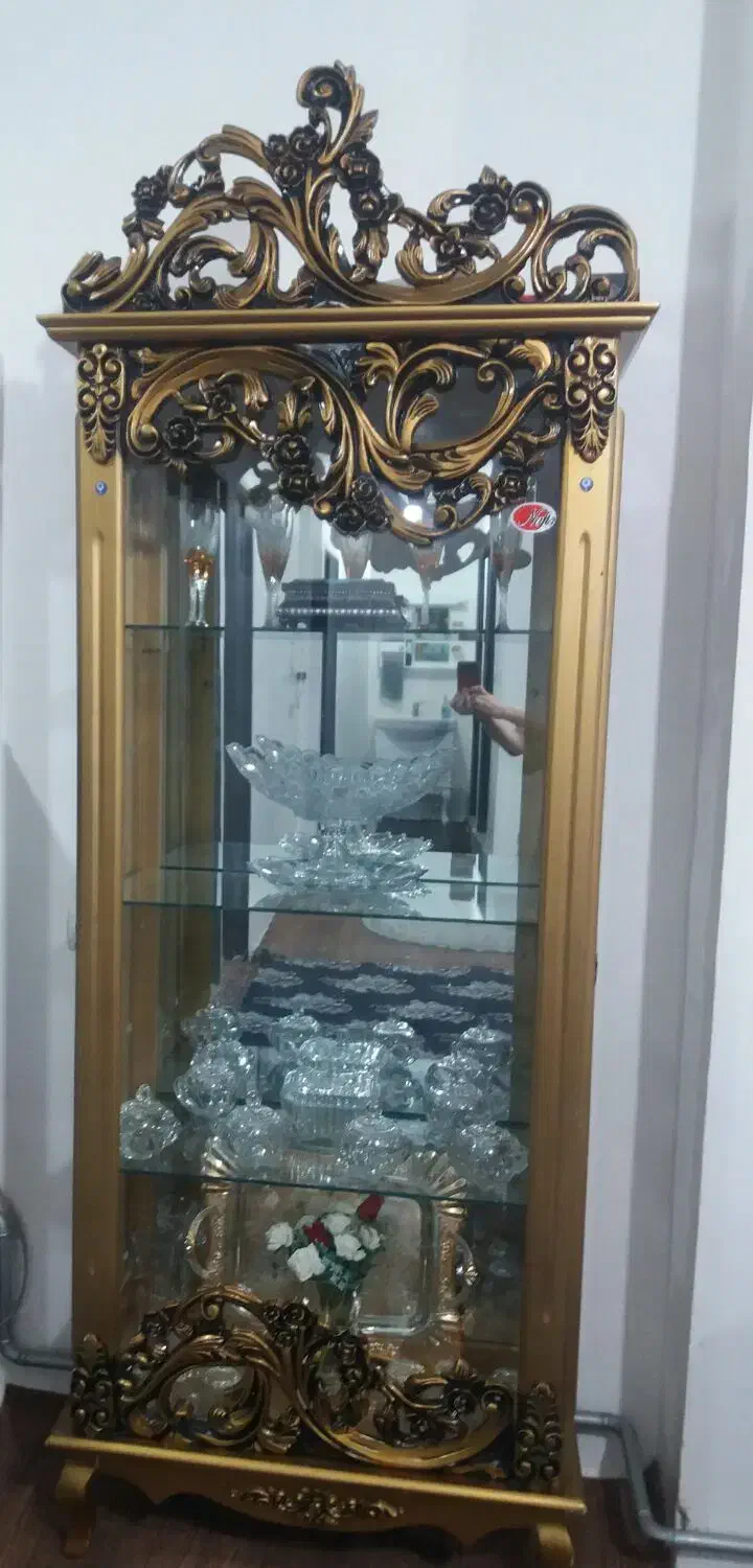 بوفه|بوفه، ویترین، کنسول|شوط, |دیوار