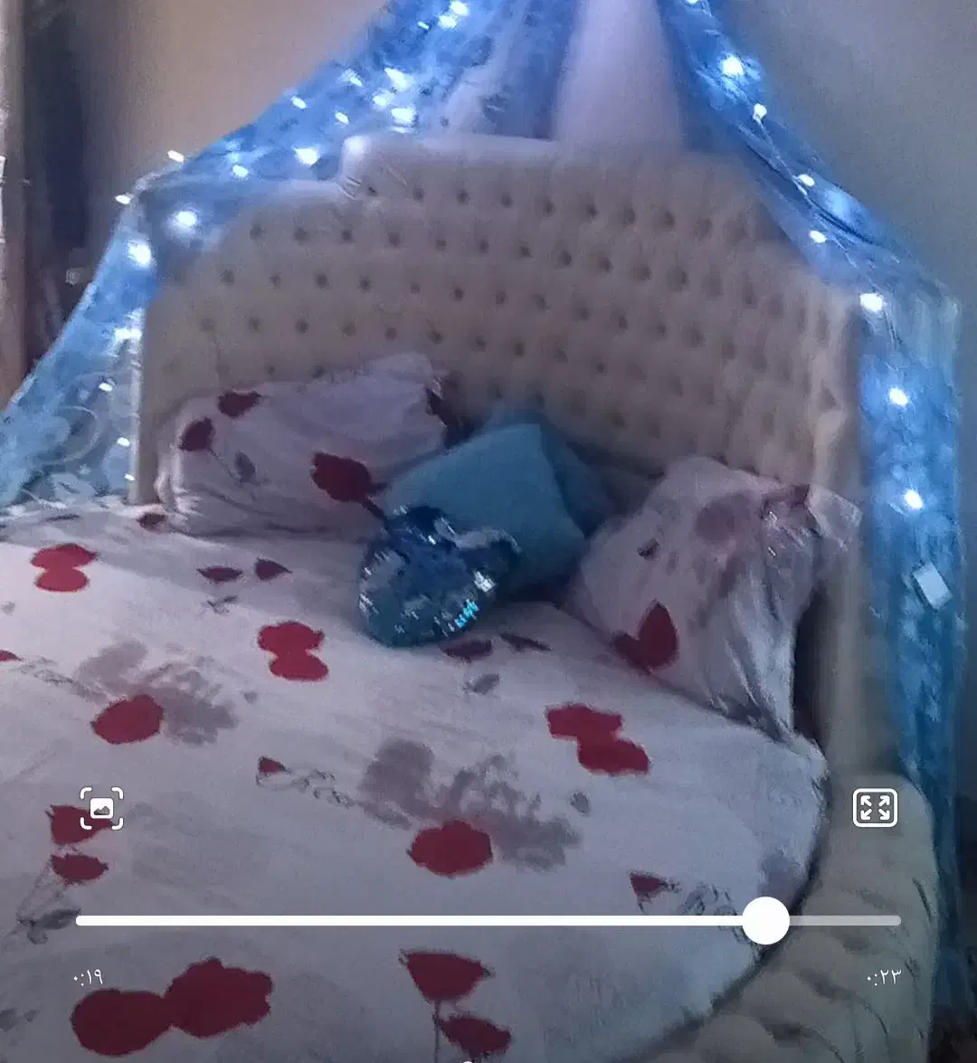 تخت خواب گرد|تخت و سرویس خواب|کارون, |دیوار