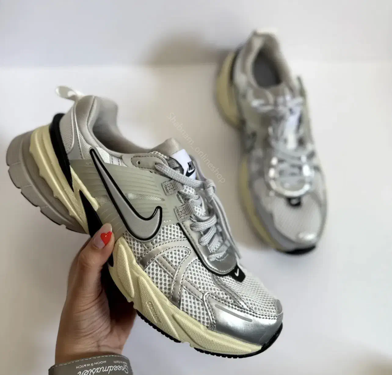 کفش نایکی مدل v2k زنانه سایز ۳۸|کیف، کفش، کمربند|تهران, دروس|دیوار