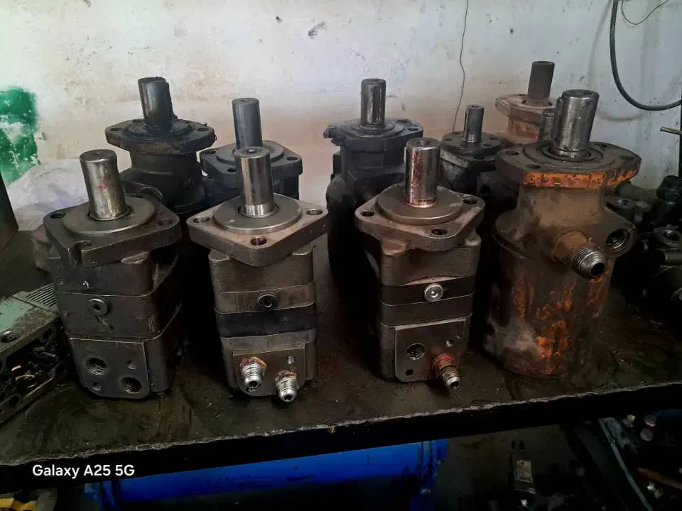 قطعات دستگاه تزریق پلاستیک ،بادی،پرس|ماشینآلات صنعتی|پاکدشت, خاتون آباد|دیوار