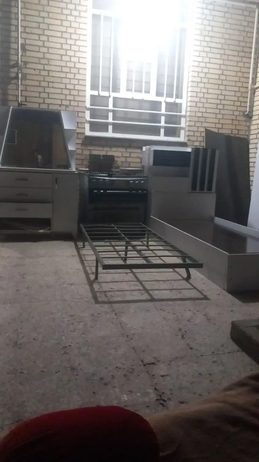 سرویس خواب ۲نفره.شامل .تخت.توشک.پاتختی|تخت و سرویس خواب|رامهرمز, |دیوار