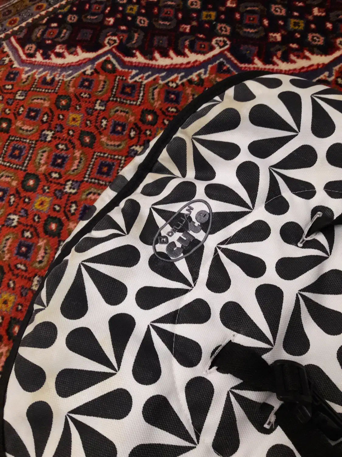 صندلی غذا|تخت و صندلی بچه|اردبیل, |دیوار