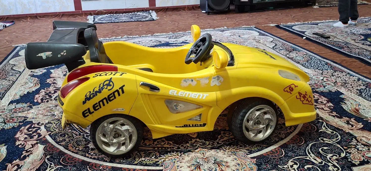 ماشین شارژی|اسباب‌بازی بچه|لیلان, |دیوار