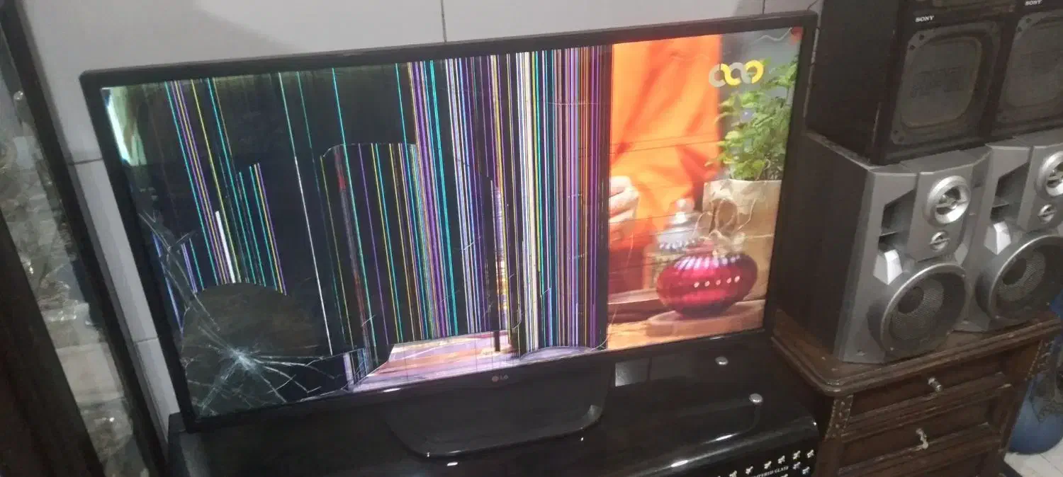 تلویزیون ۴۲ الجی|تلویزیون و پروژکتور|قدس, شهر‌قدس|دیوار