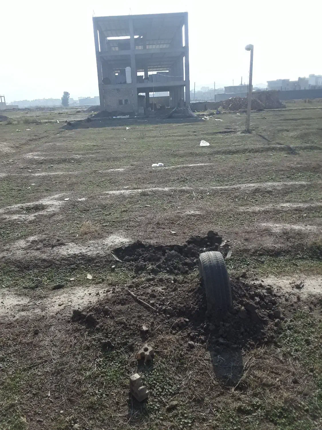 سلام یک قواره زمین درشهرک|فروش زمین و ملک کلنگی|آزادشهر, |دیوار