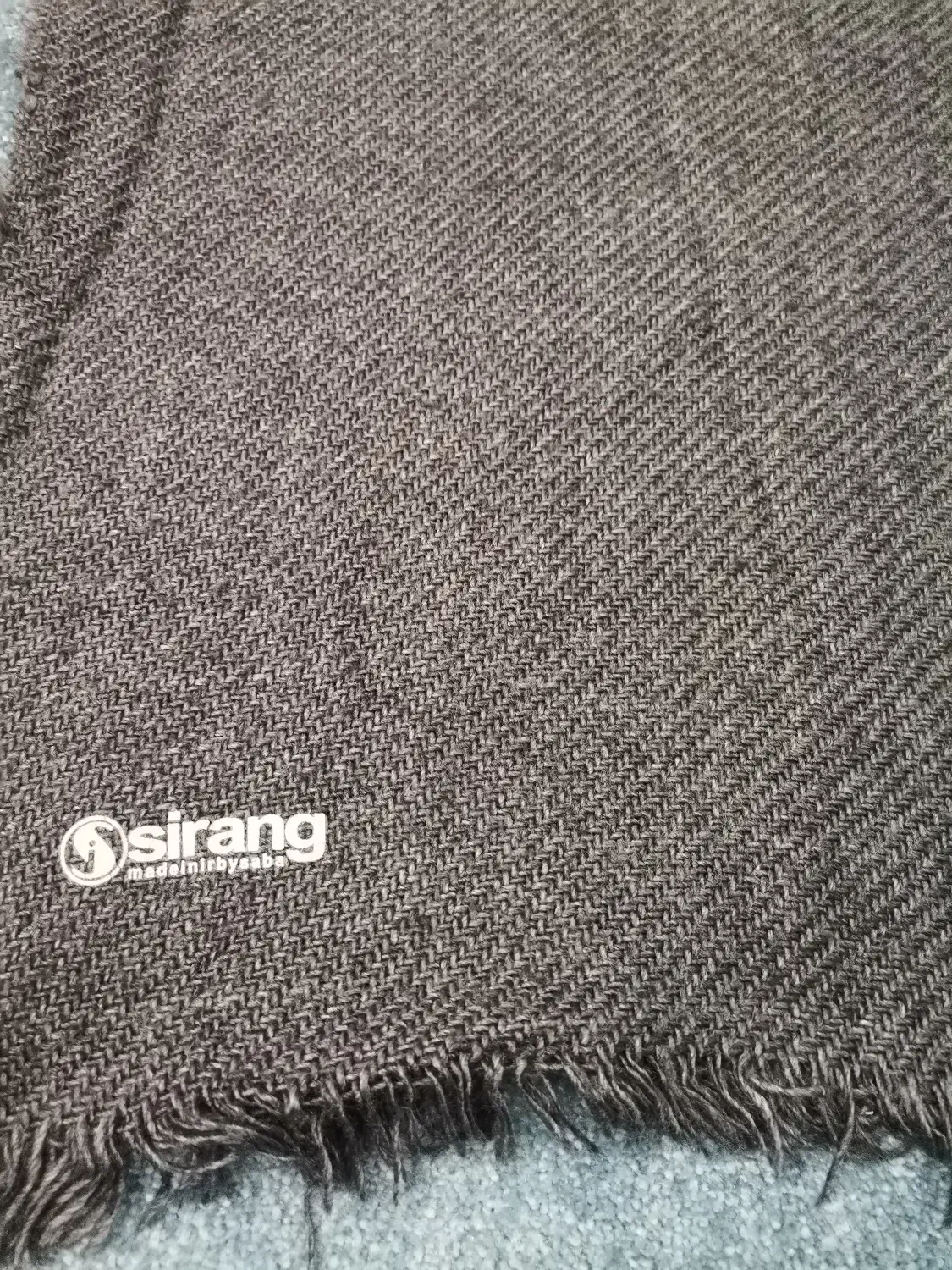 لباس زنانه|لباس|شیراز, حومه شیراز|دیوار