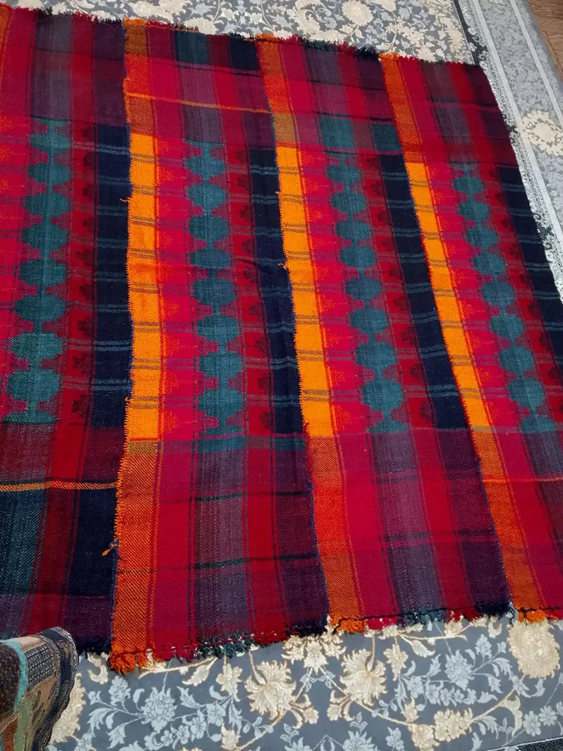 دوجفت حاجیم درحدنو|فرش|ایلام, |دیوار