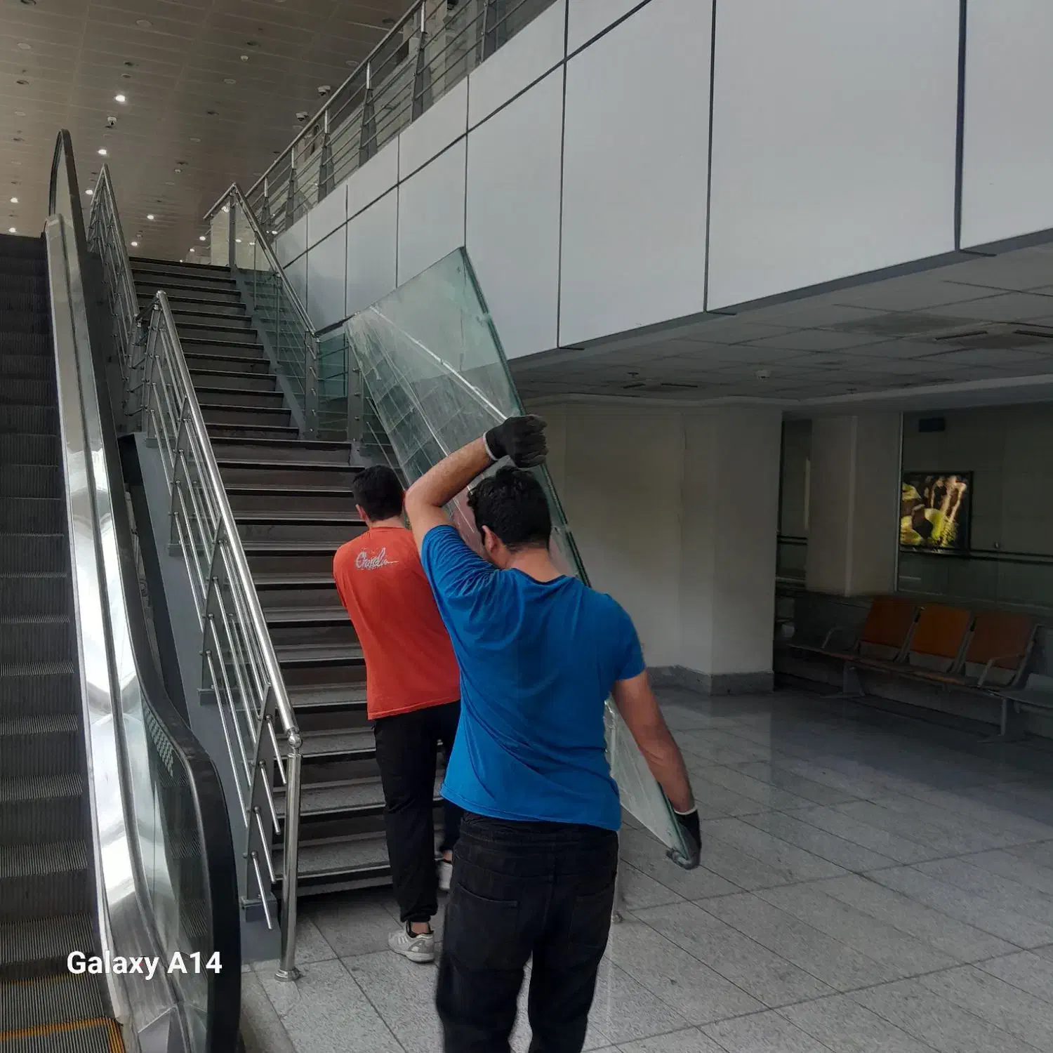 حمل ونصب شیشه  سنگ و سرامیک اسلب تمامی مناطق|خدمات حمل و نقل|تهران, الهیه|دیوار