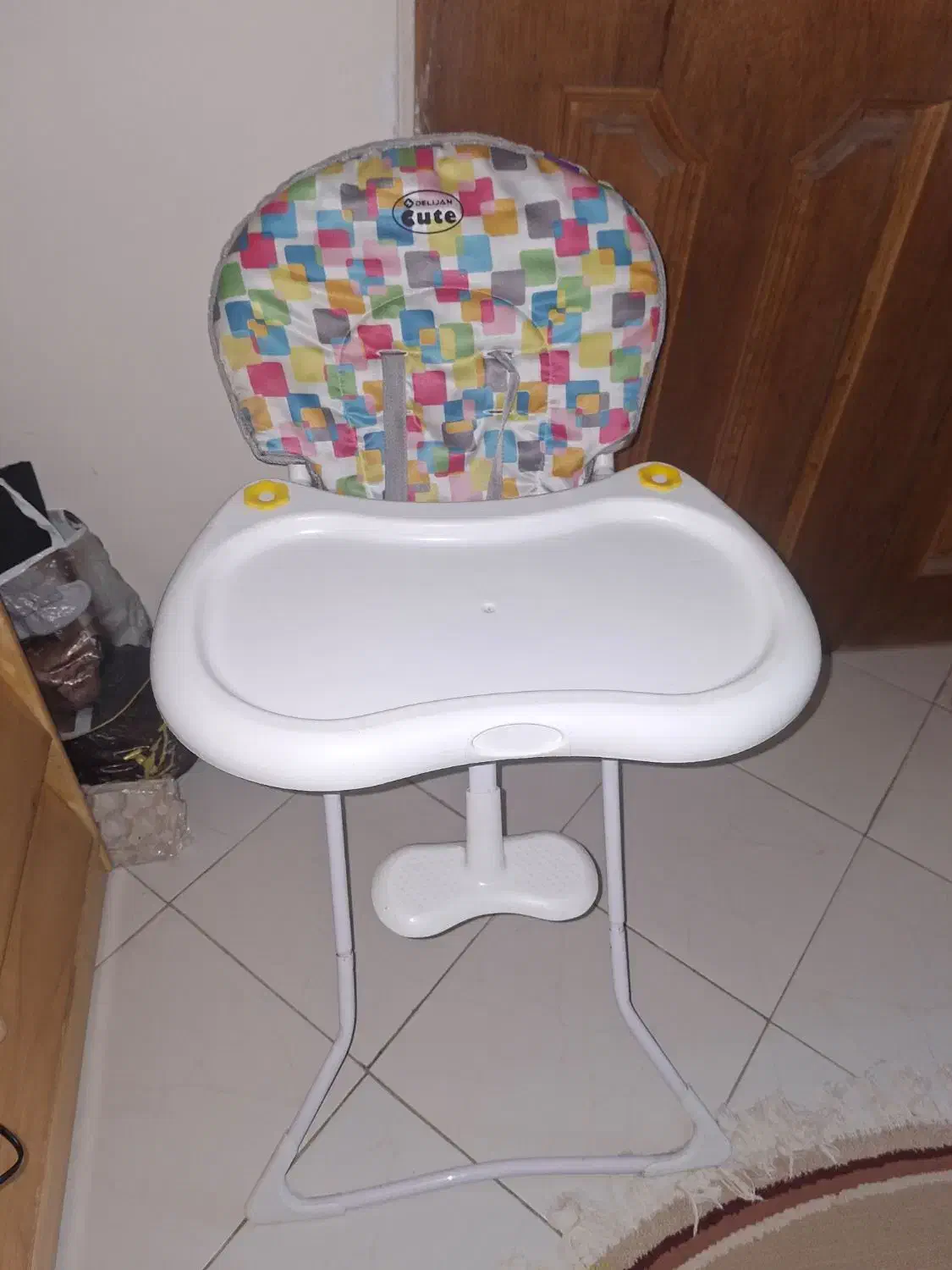 صندلی غذا کودک|تخت و صندلی بچه|اراک, |دیوار