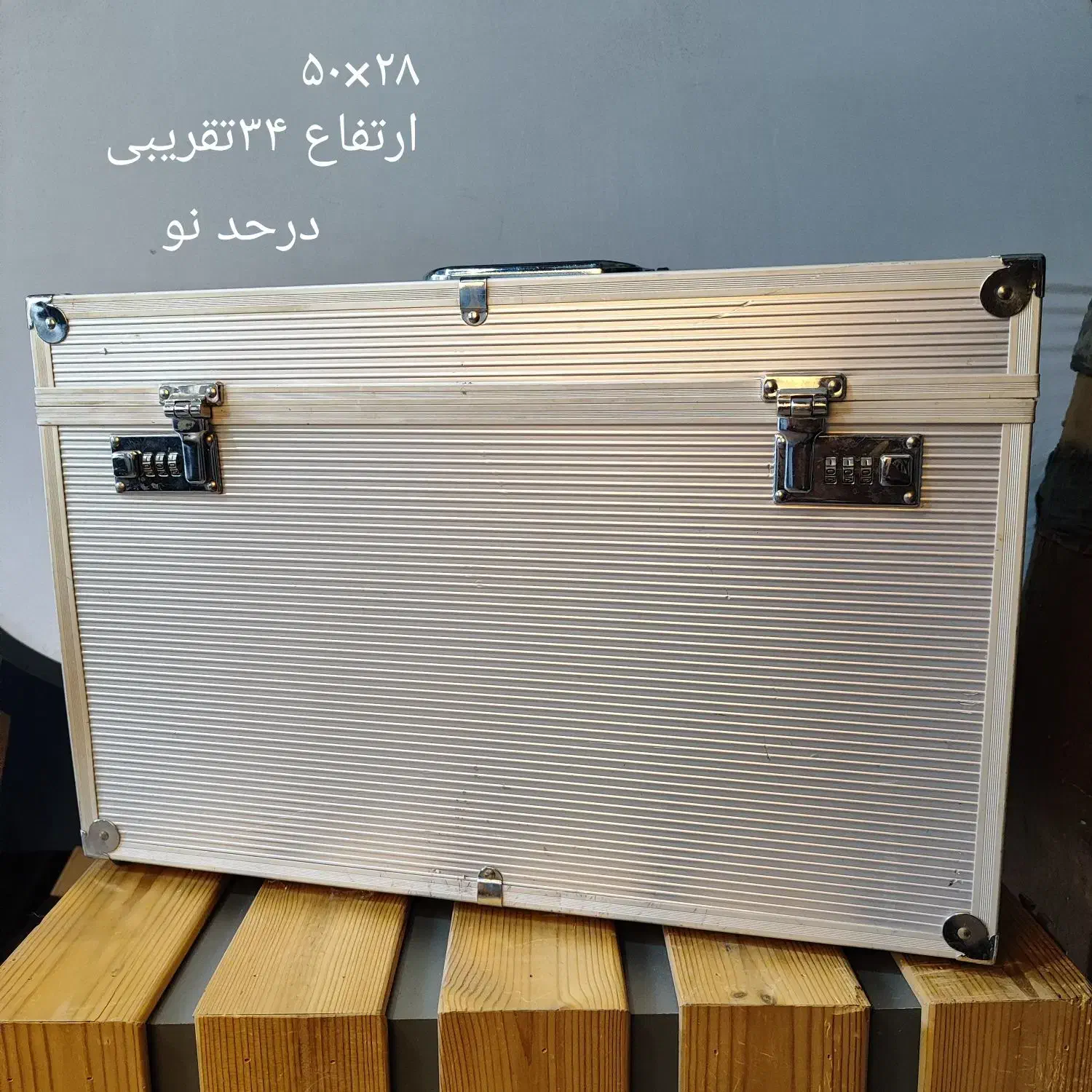 کیف فلزی کوله دوربین|دوربین عکاسی و فیلم‌برداری|تبریز, |دیوار