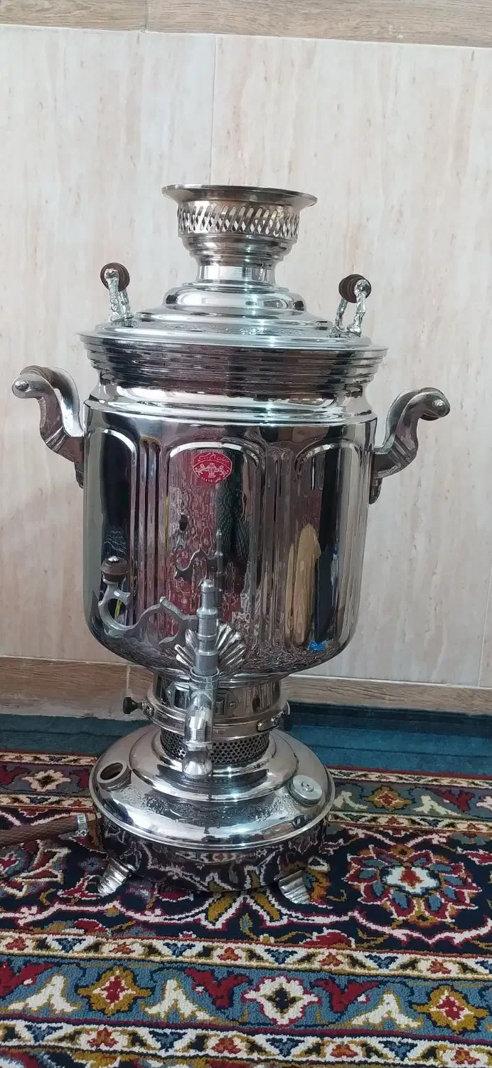 سماور بزرگ|سماور، چایساز، قهوهساز|همدان, |دیوار