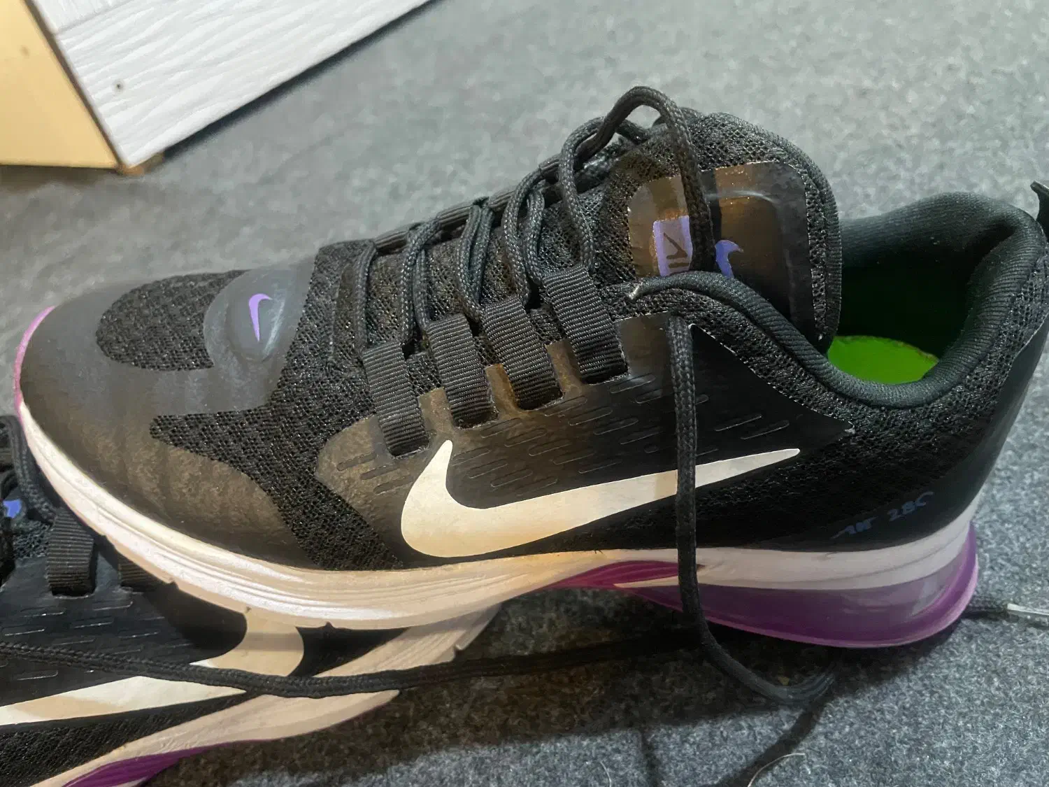 کفش ورزشی نایکی|کیف، کفش، کمربند|بوشهر, |دیوار