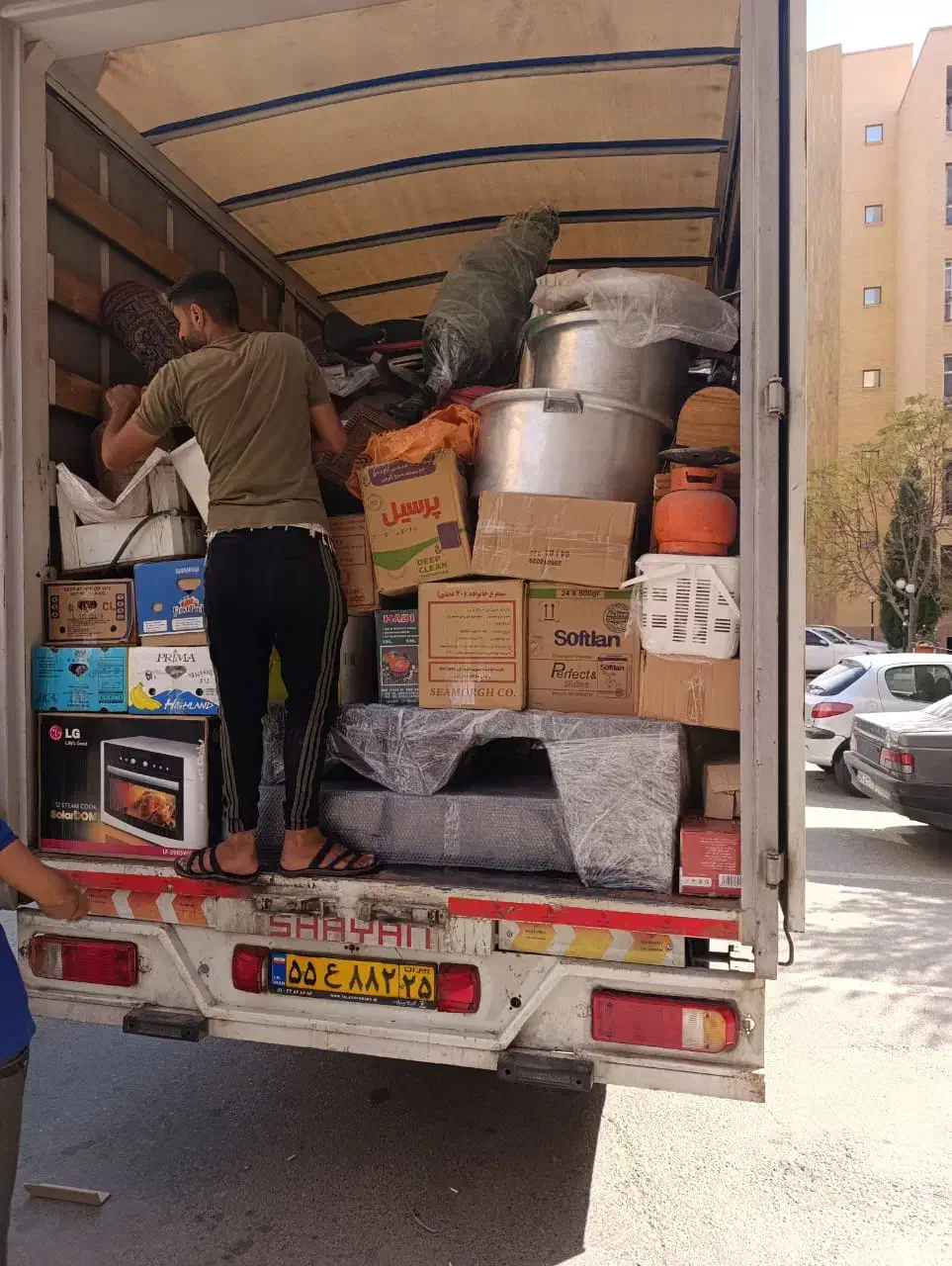 اسبابکشی نیسان خاور اتوبار زارعی|خدمات حمل و نقل|یزد, |دیوار