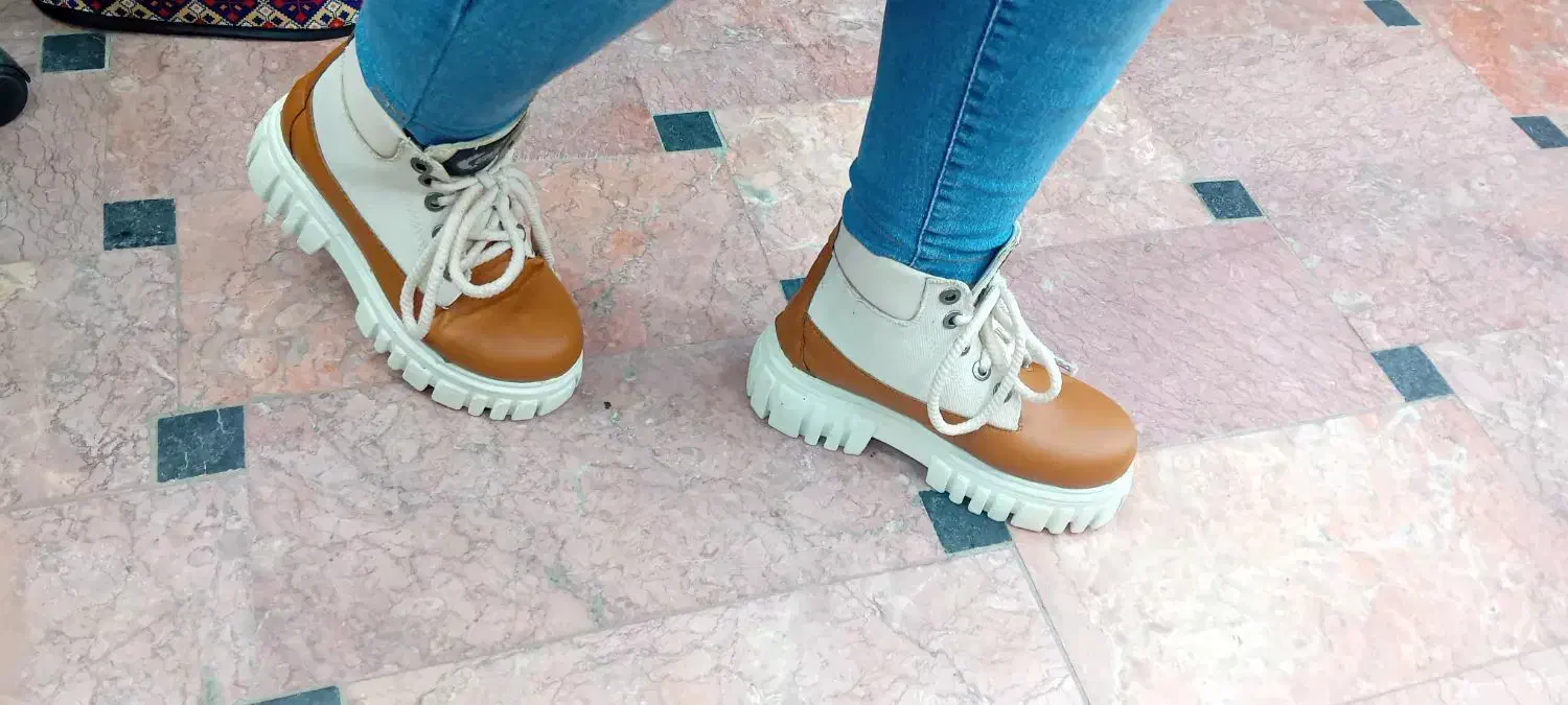 بوت|کیف، کفش، کمربند|لنگرود, |دیوار