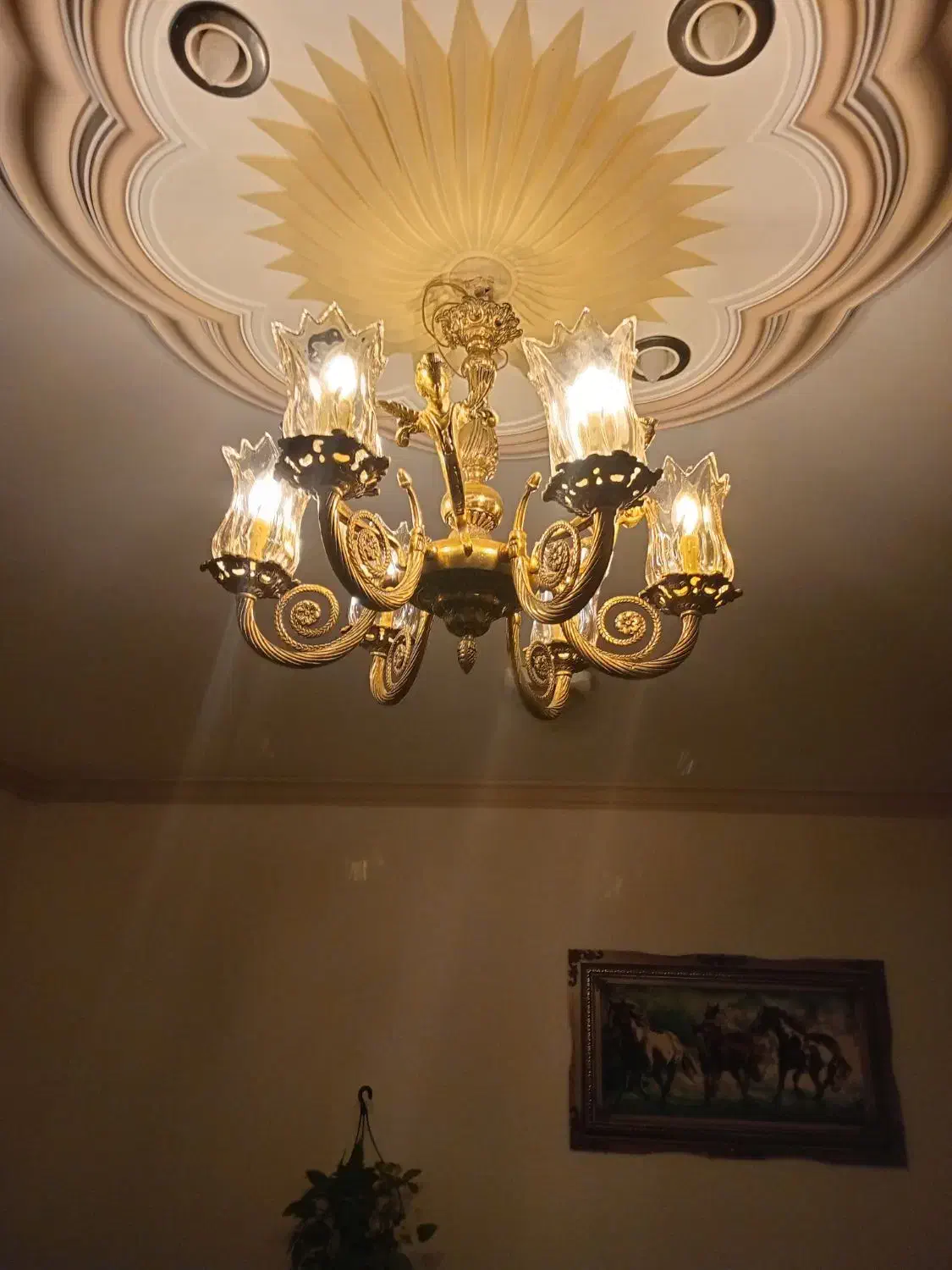 لوستر طرح فرشته ۶شاخه|لوستر و چراغ آویز|یزد, |دیوار