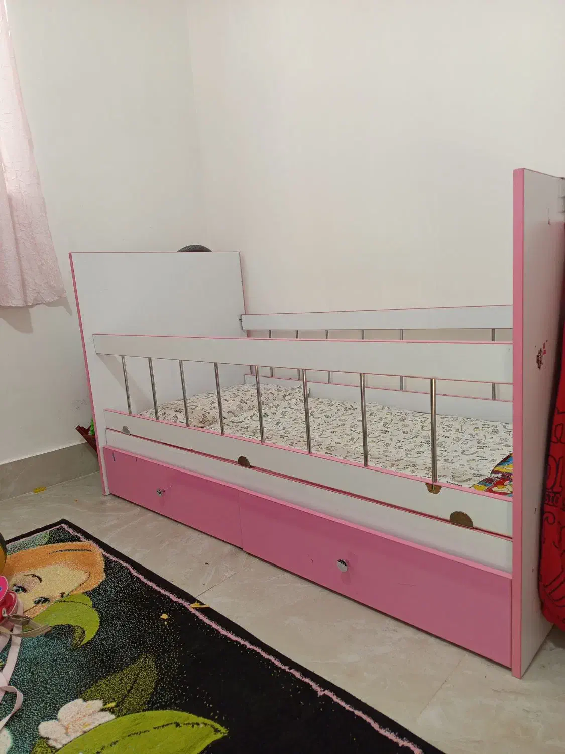 تخت و کمد بچه|اسباب و اثاث بچه|هرسین, |دیوار