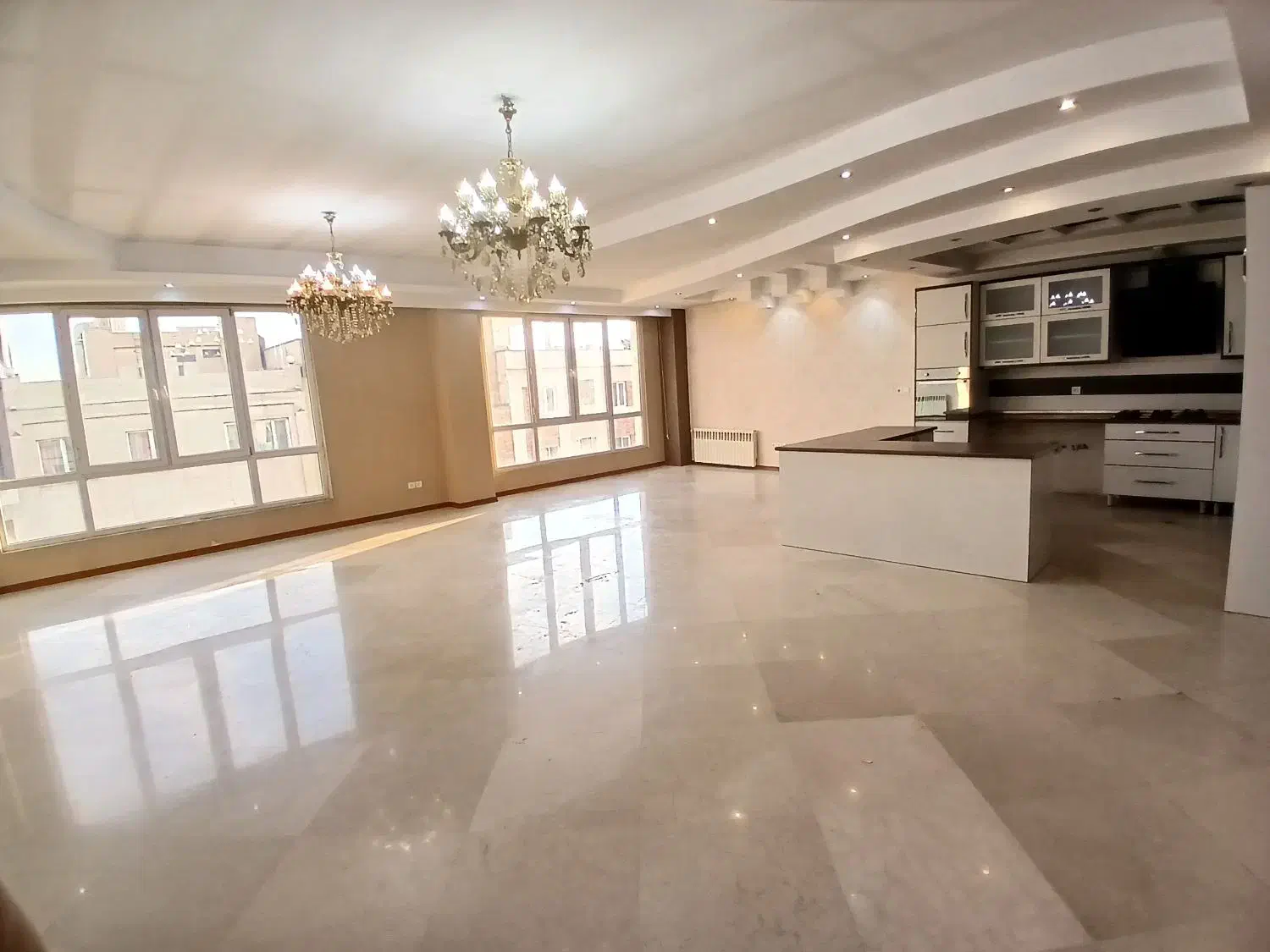 آپارتمان ۱۶۰ متر ۳ خوابه (تاپ لوکیشن زوج) p2 سندی