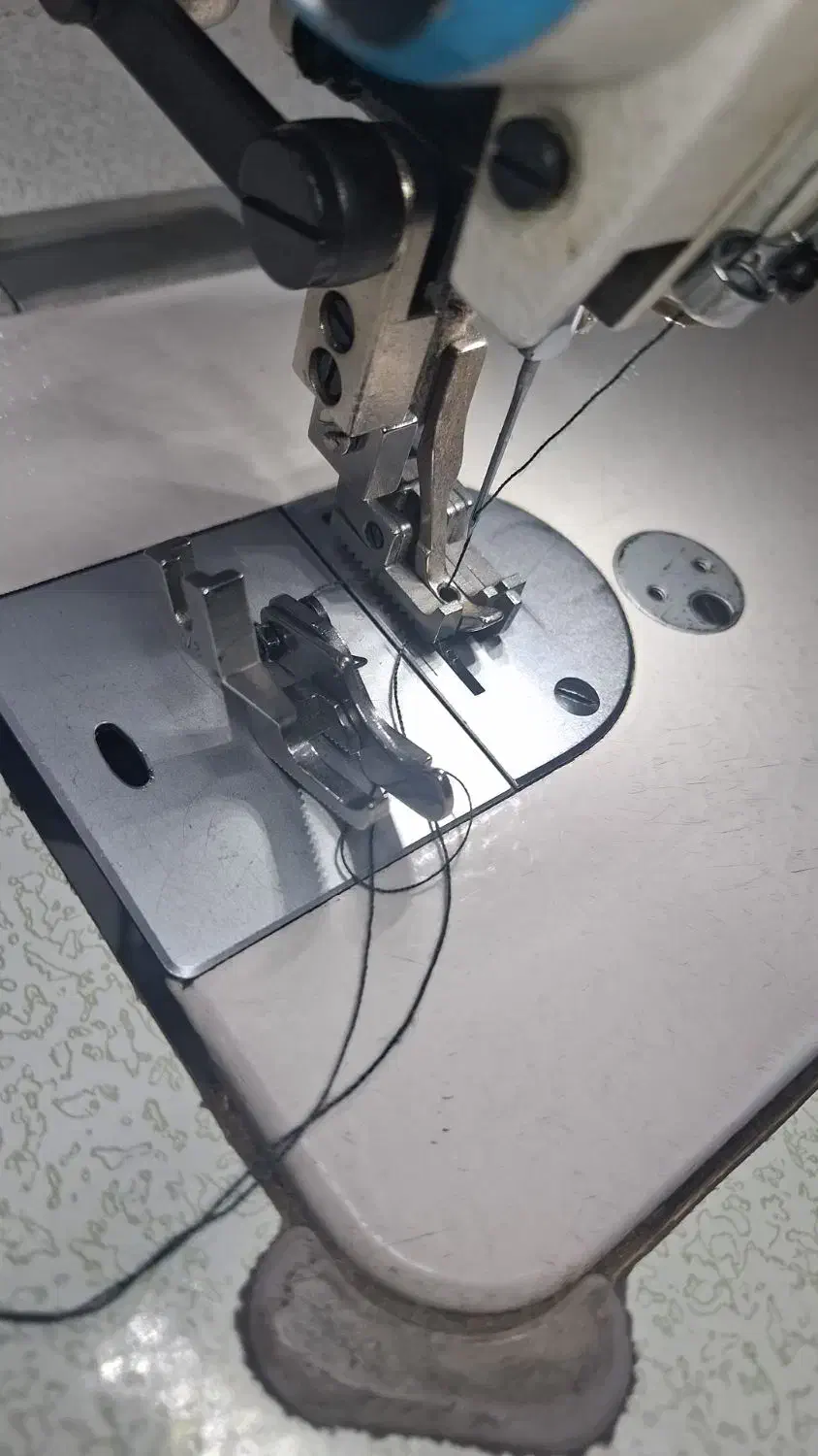 رویه کوب و خیاط آشنا به مبل سازی|خدمات پیشه و مهارت|کیش, |دیوار