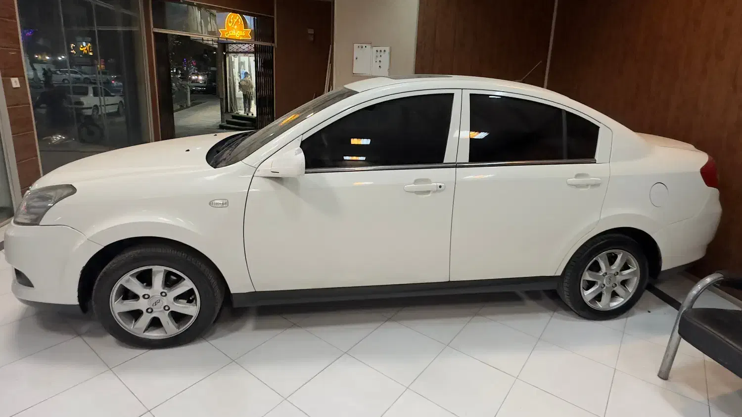 ام وی ام 550|خودرو سواری و وانت|یزد, |دیوار