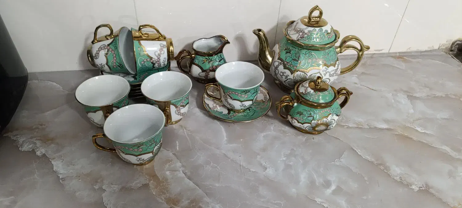 دو سری سرویس چای خوری کامل|ظروف سرو و پذیرایی|نجف‌آباد, یزدانشهر|دیوار