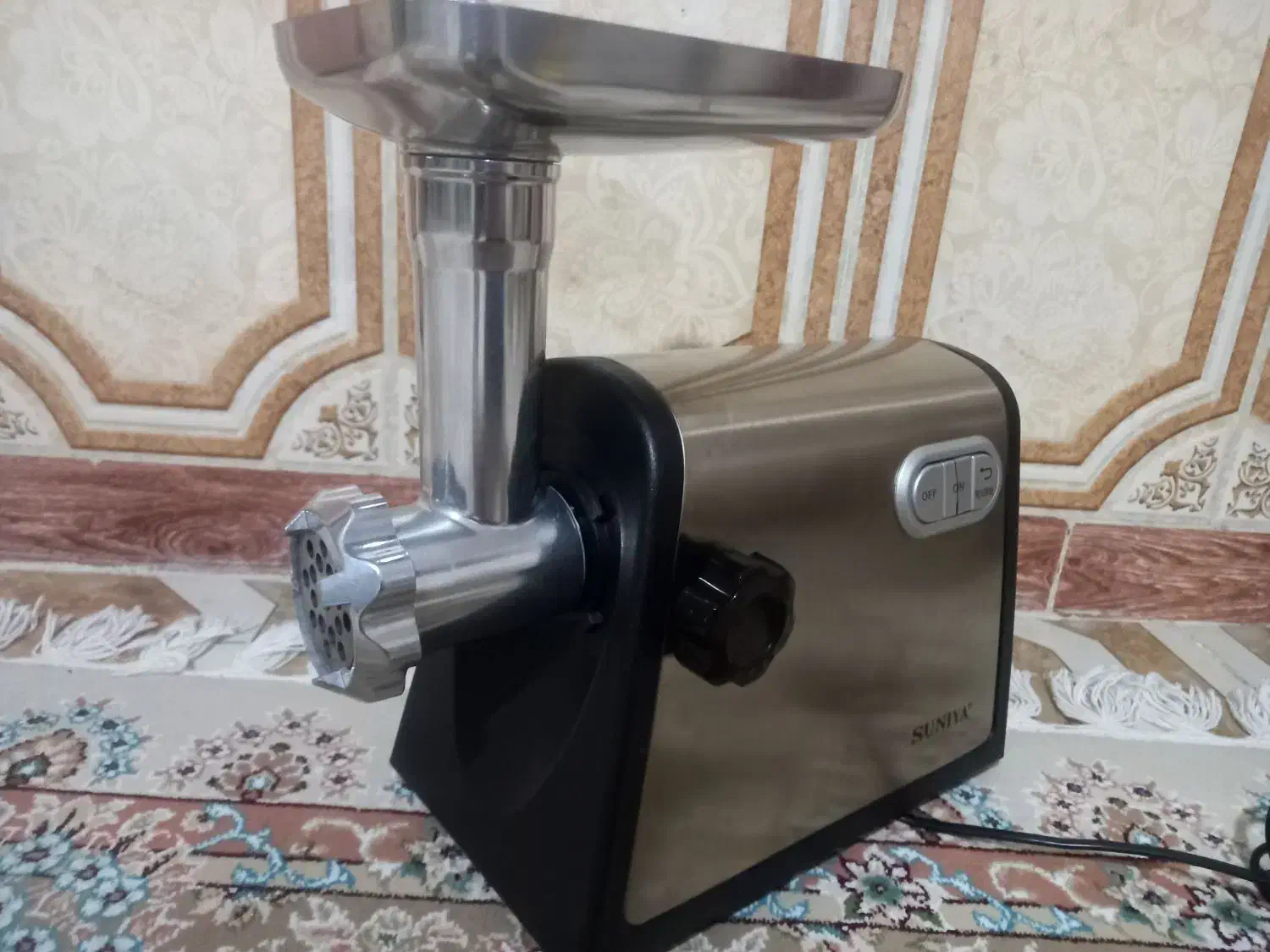 چرخ گوشت پر قدرت و کم صدا|خردکن، آسیاب، غذاساز|اسلامآباد غرب, |دیوار