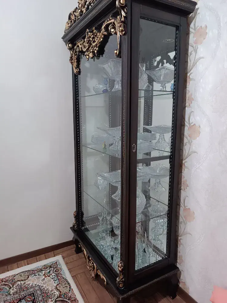 بوفه چوب گردو|بوفه، ویترین، کنسول|هشتگرد, شهرک راه آهن|دیوار