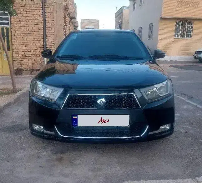 دنا پلاس اتوماتیک ۱۴۰۲ زیرفی|خودرو سواری و وانت|شیراز, شهرک رضوان|دیوار