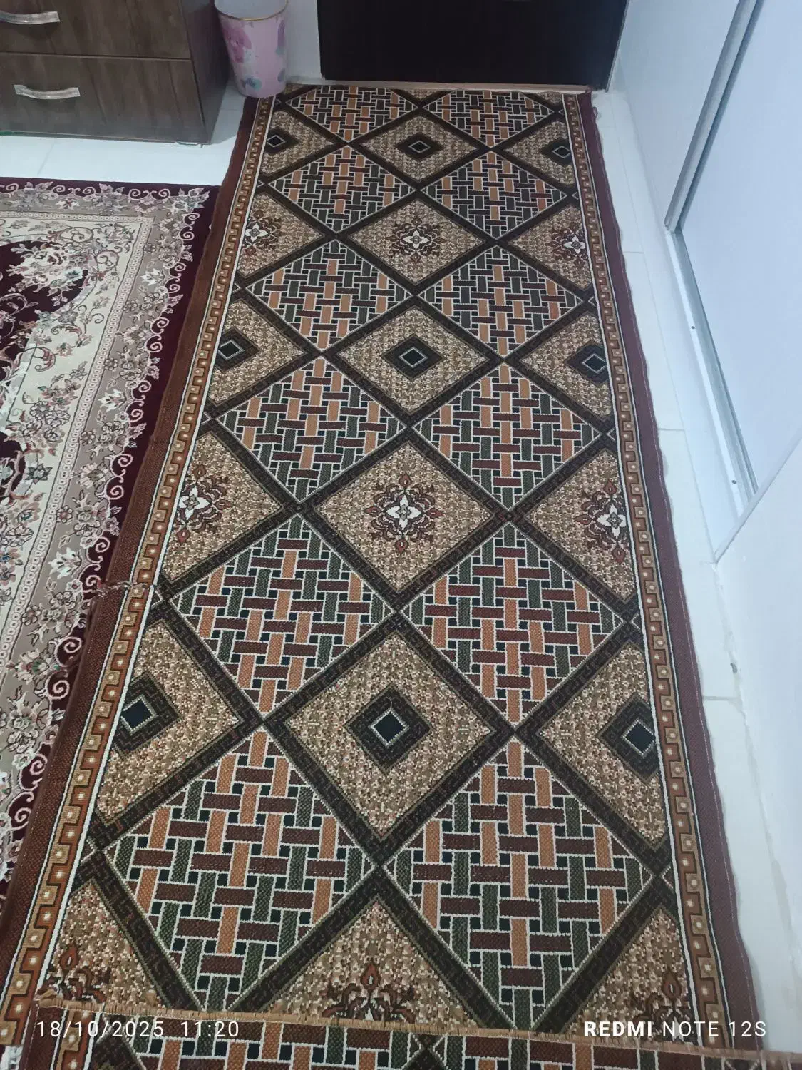 گلیم فرش|گلیم، جاجیم، گبه|گلستان (تهران), |دیوار