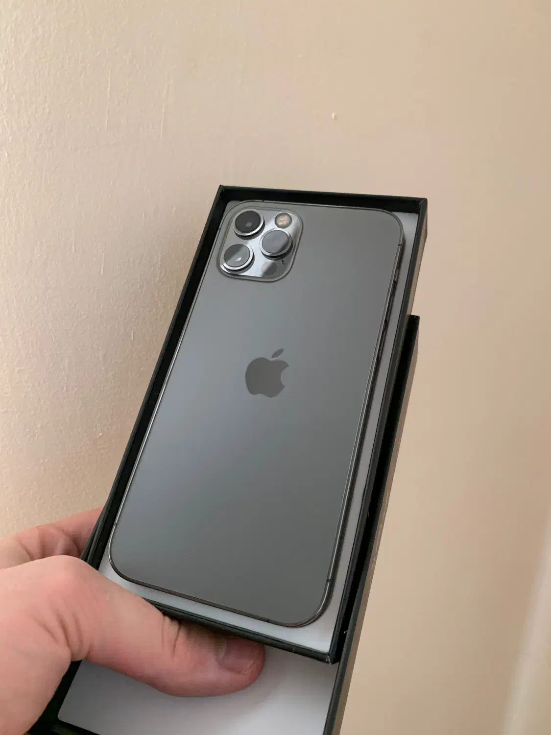 12pro|موبایل|ارومیه, |دیوار