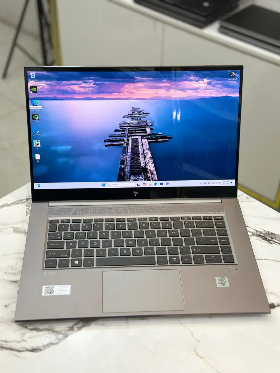 Hp Zbook 8 GB RTX 2070 Gaming|رایانه همراه|شیراز, ملاصدرا|دیوار