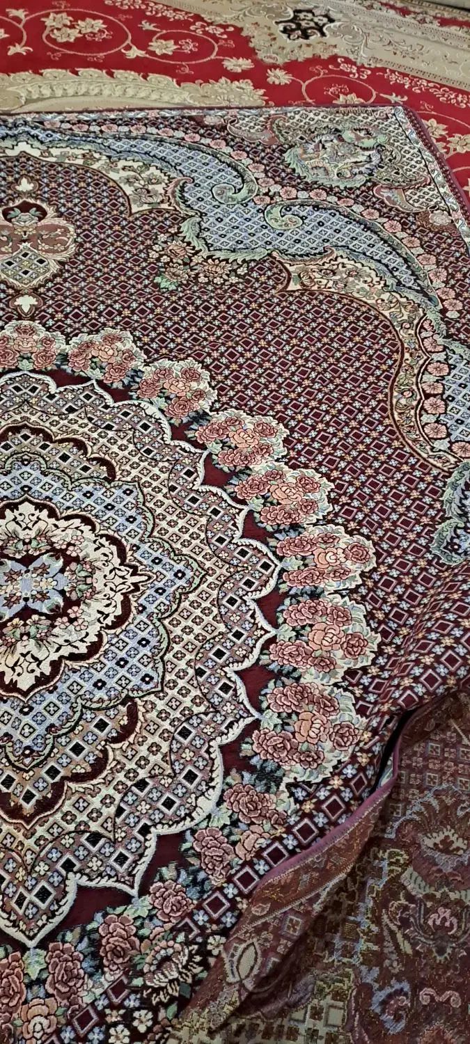 روفرشی|روفرشی|بروجرد, |دیوار