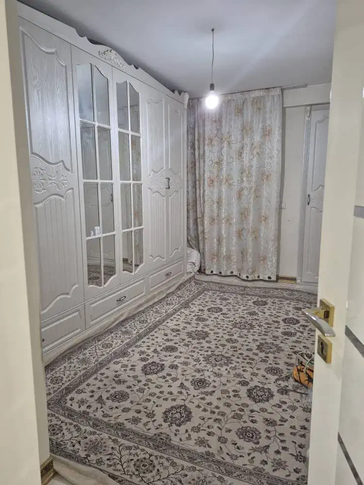 ۱۶۲ متر ۳ خواب / طبقه ۴ / فول /  رو بروی پارک لاله