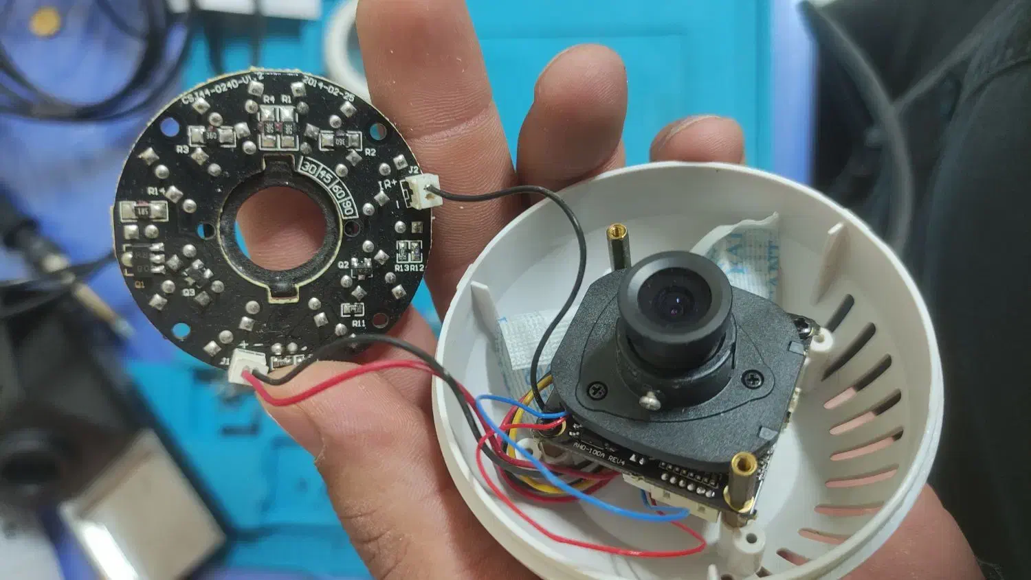 (تعمیرات تخصصی/ دوربین مداربسته / دستگاه dvr)|دوربین مداربسته|شاهرود, |دیوار