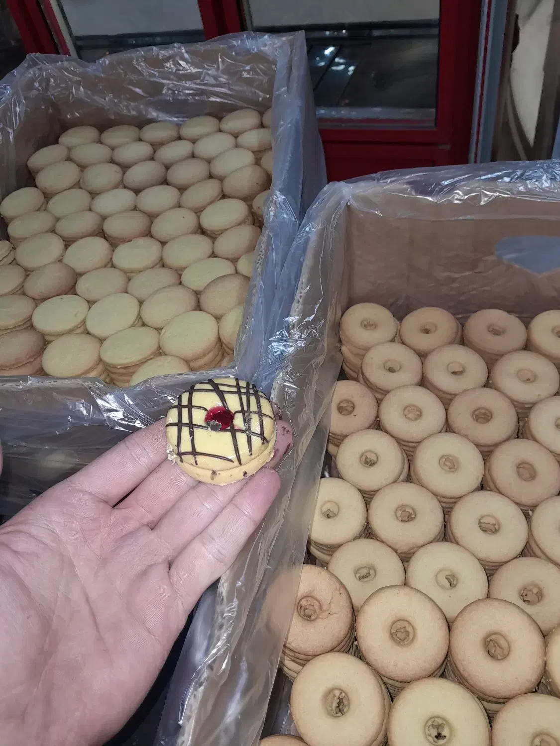 نان مربایی مخصوص قنادی ها|خوردنی و آشامیدنی|اراک, |دیوار