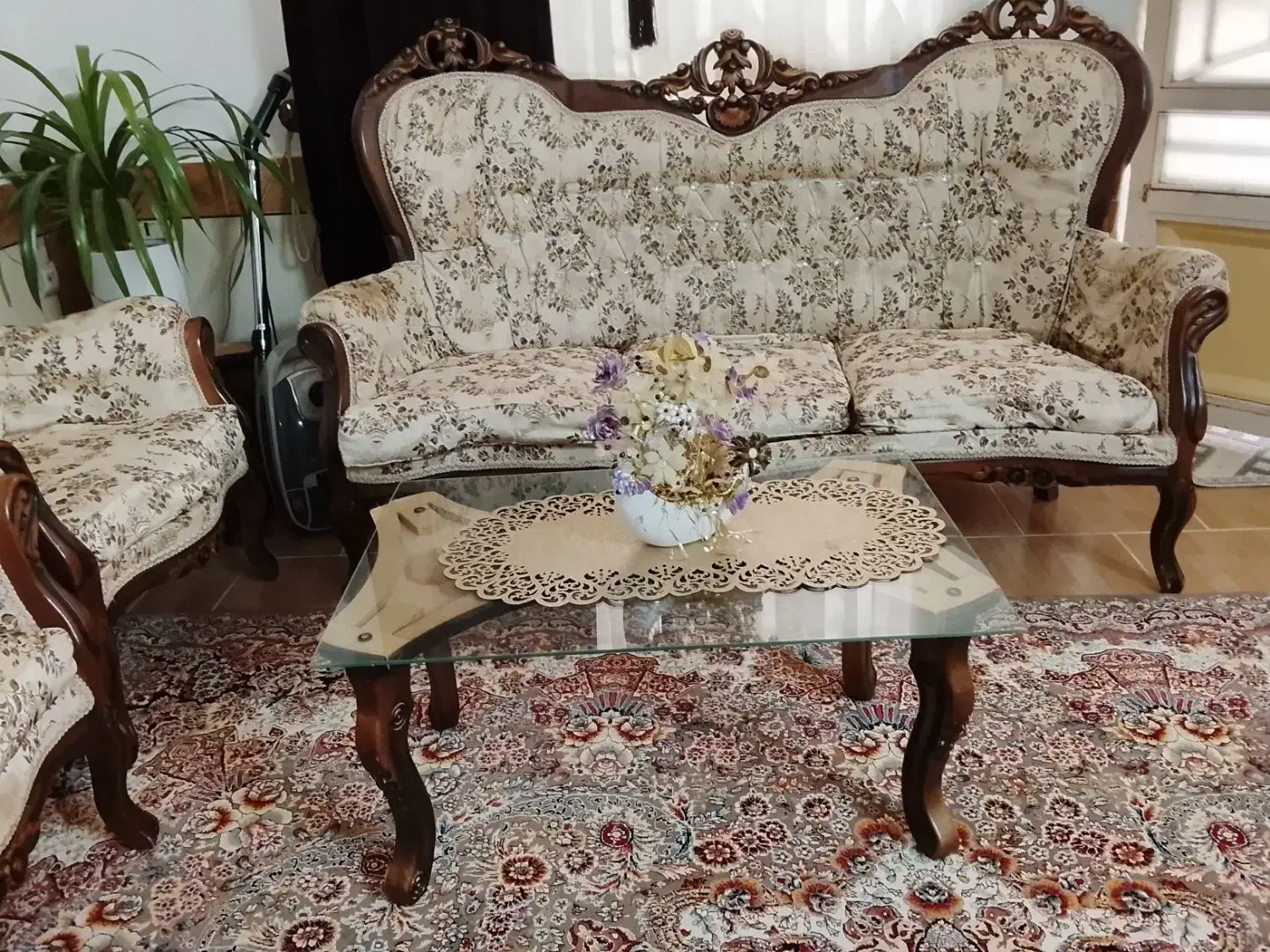 مبل در حد نو|مبلمان خانگی و میز عسلی|مینودشت, |دیوار