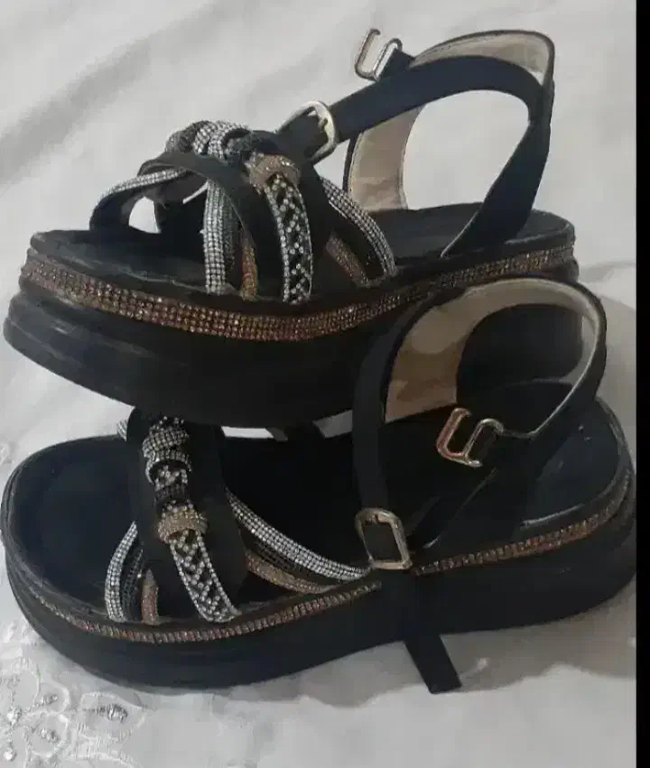 کفش صندل|کیف، کفش، کمربند|خان ببین, |دیوار