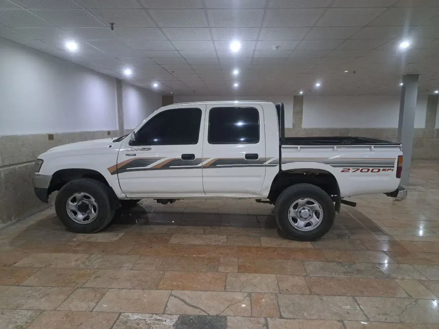 توتا هایلوکس ج|خودرو سواری و وانت|سده (خراسان جنوبی), |دیوار