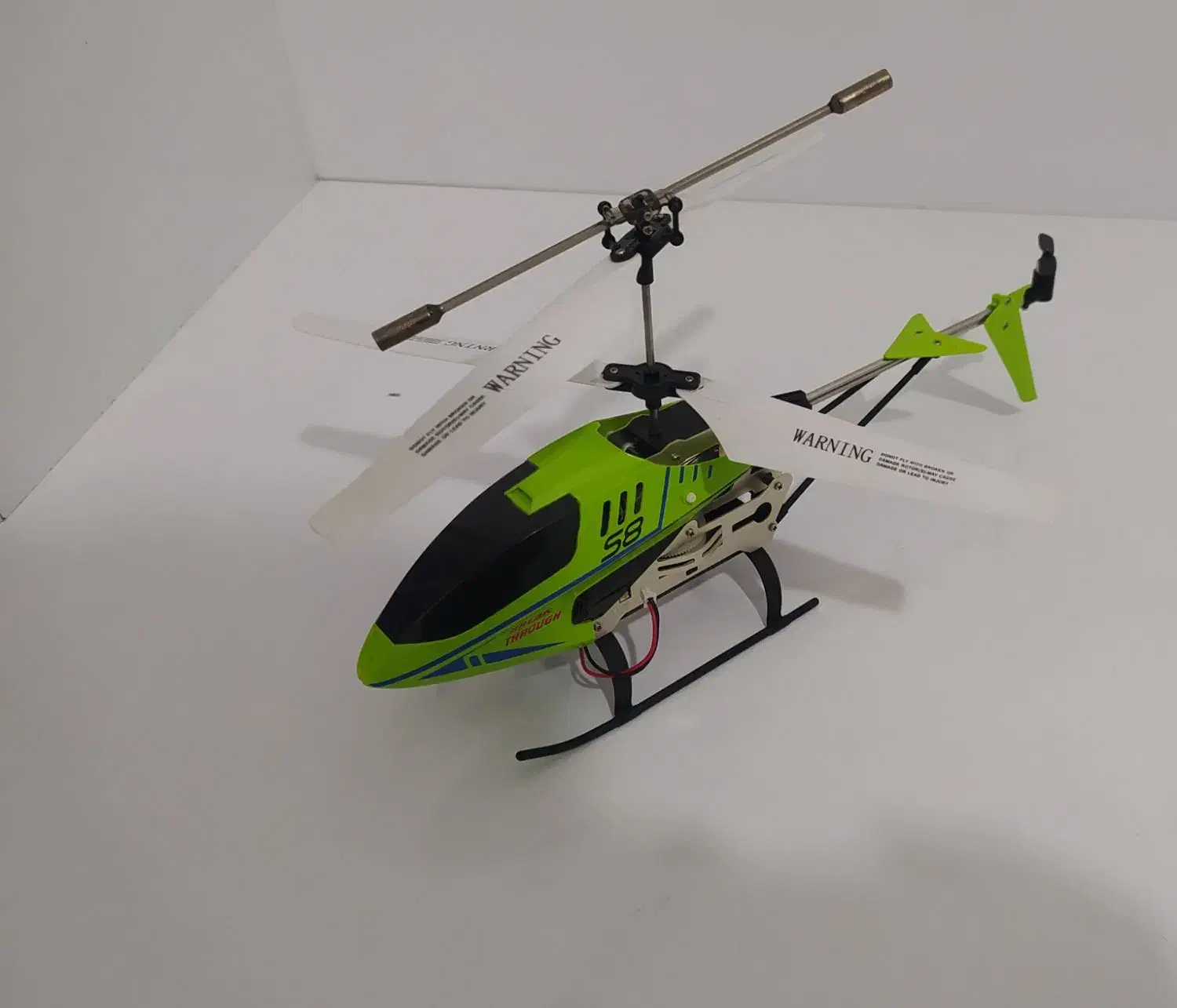 کواد کپتر  سری S8|اسباب‌‌بازی|ملایر, |دیوار