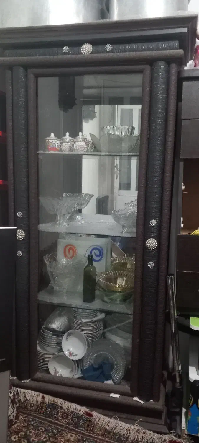 بوفه و ویترین|بوفه، ویترین، کنسول|رشت, کوی حسینی|دیوار