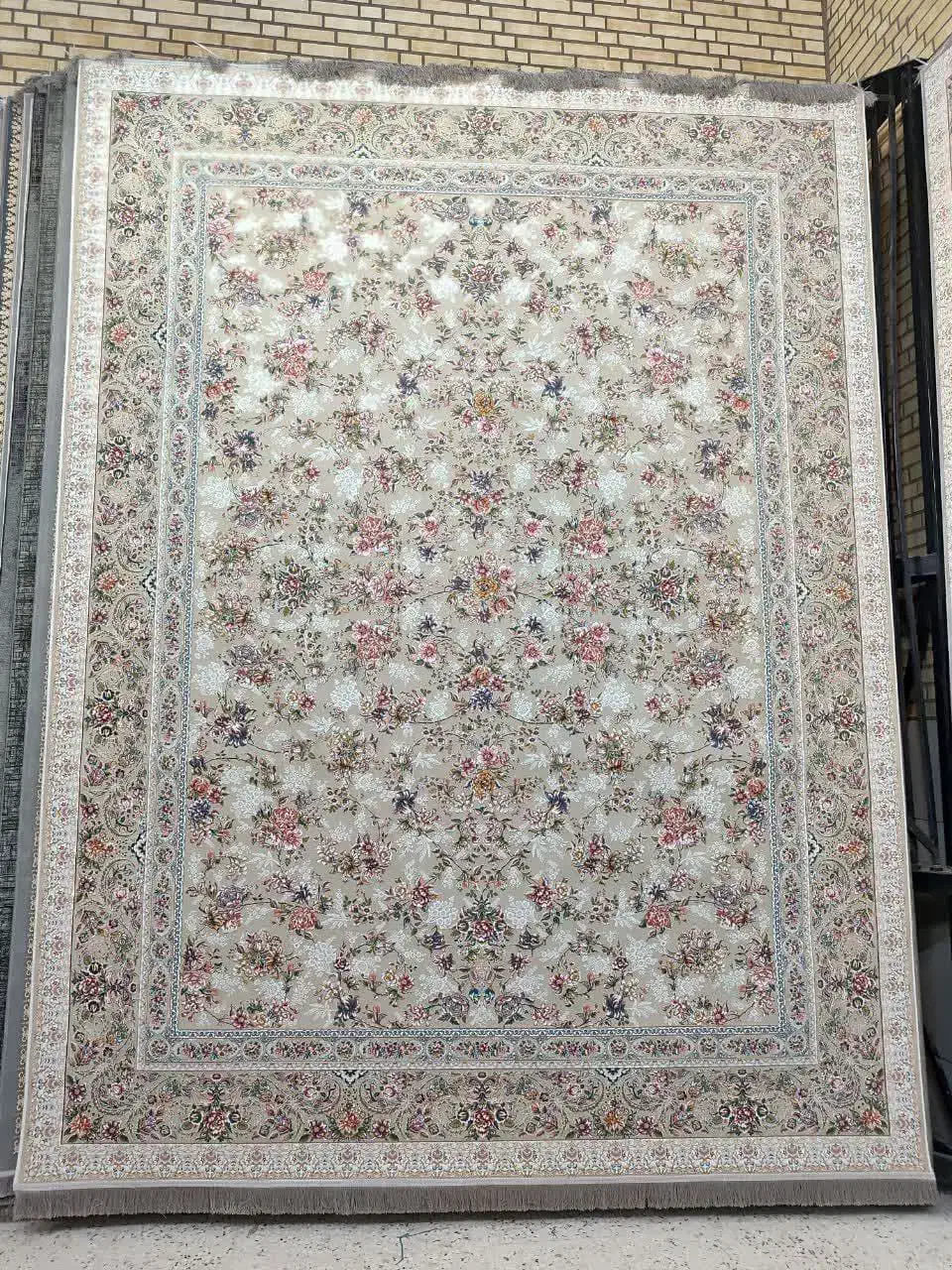 فرش ۱۲۰۰و۱۵۰۰‌شانه خرید مستقیم از کارخانه|فرش|کاشان, شهرک صنعتی راوند|دیوار