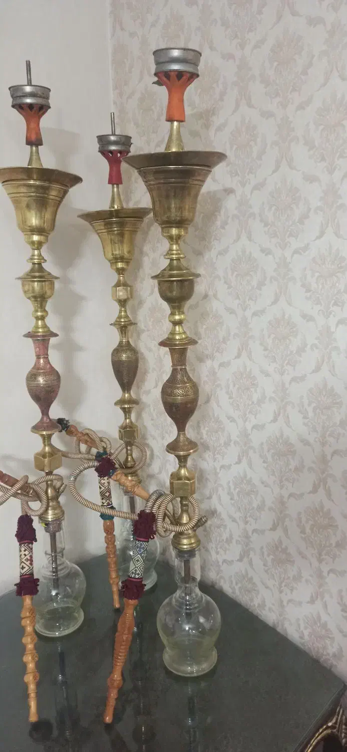 قلیان قلیون عربی برنجی با کوزه یخ . سنگین|کلکسیون و سرگرمی|هشتگرد, شهرک بعثت|دیوار